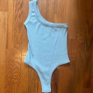 NWOT Pretty Little Thing Light Blue Bodysuit